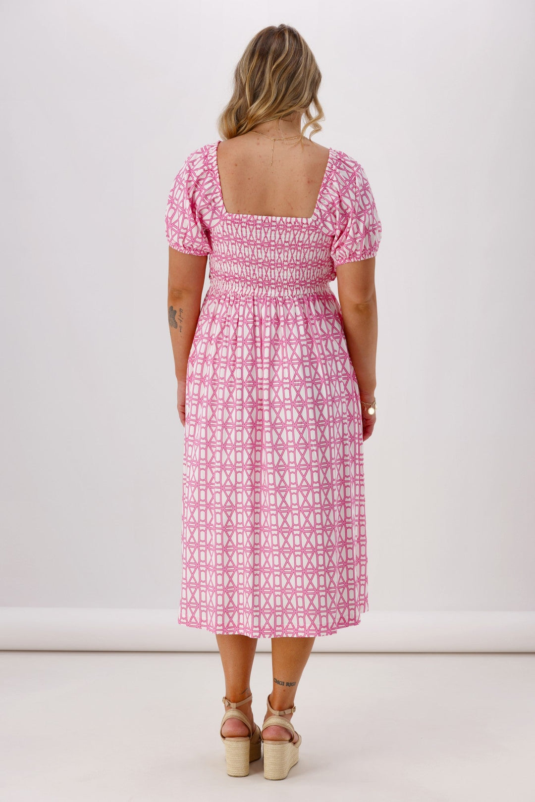 Label Yumi Dress Pink White Geo