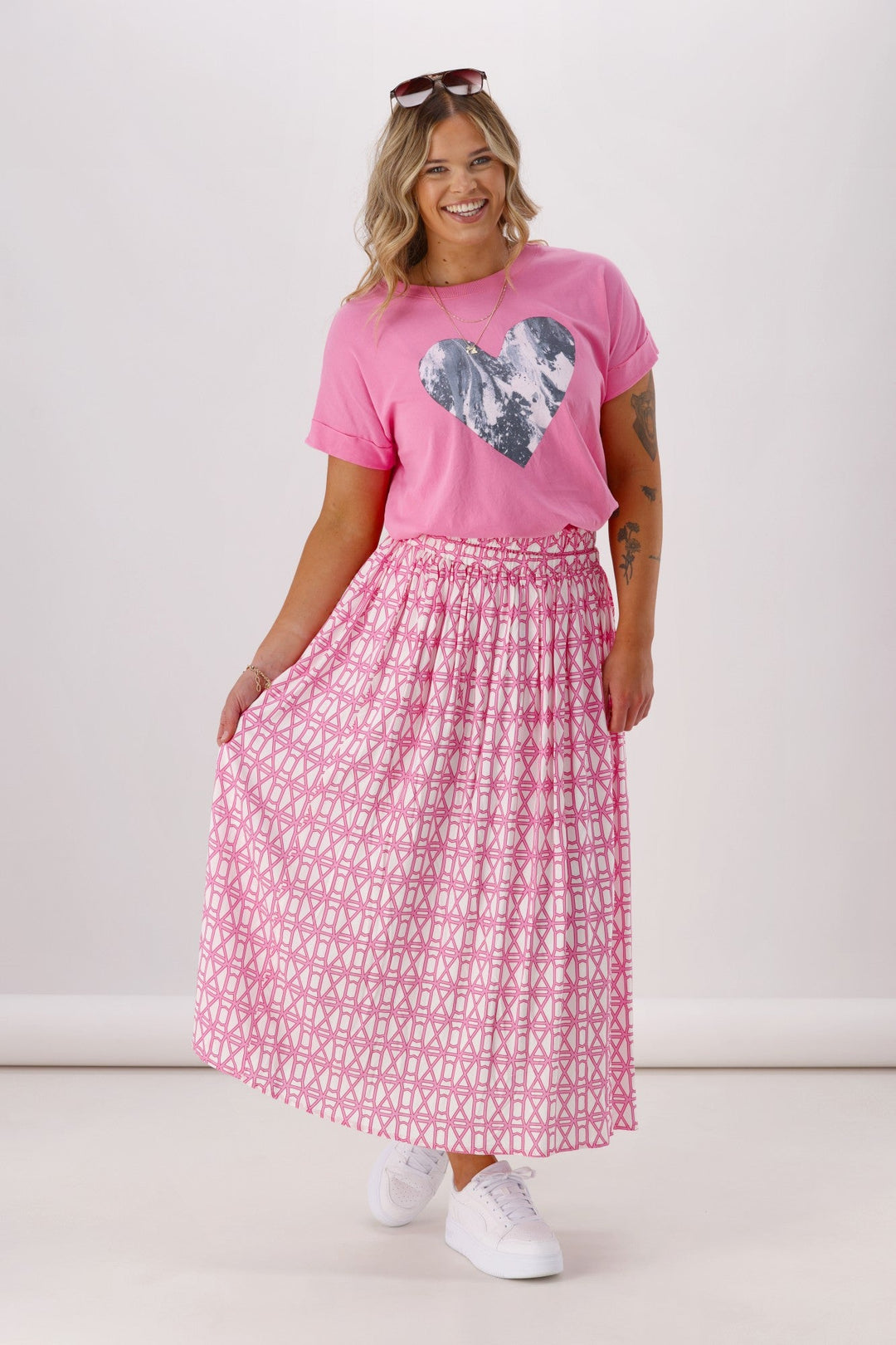 Label Yumi Skirt Pink White Geo