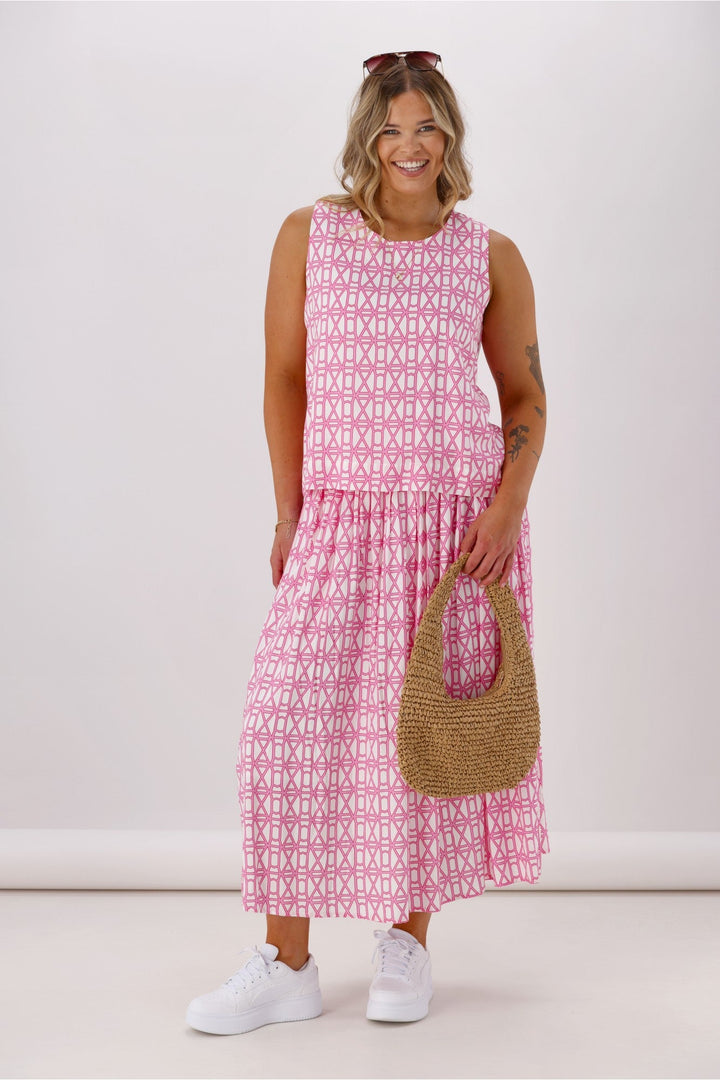 Label Yumi Skirt Pink White Geo