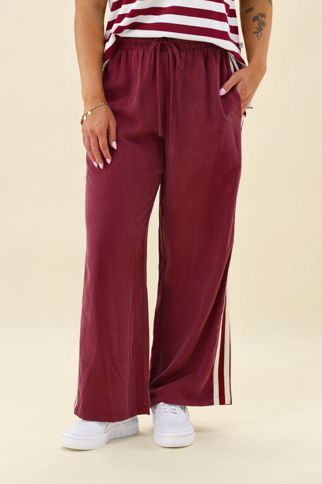 Label Marisol Pant Wine