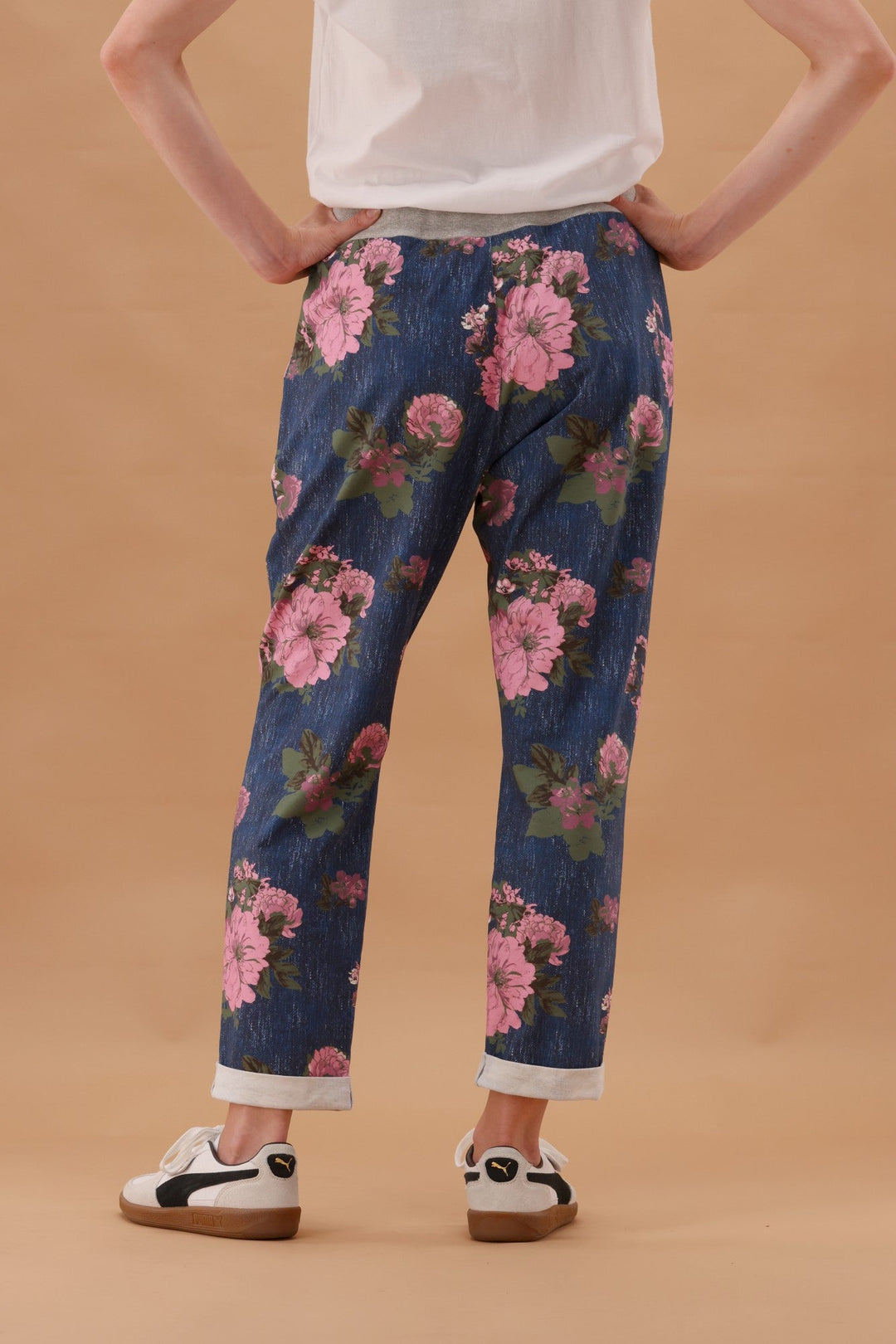 Sunday Boho Bailey Pant Dark Blue Wash