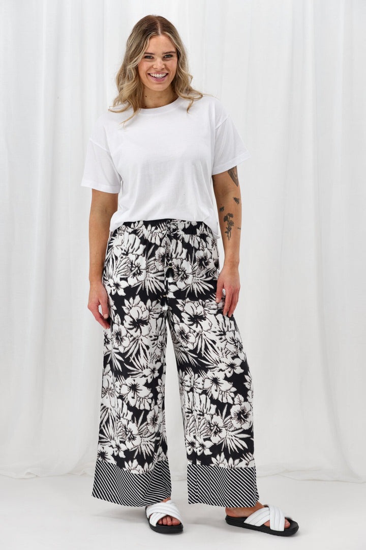 Sunday Boho Jamie Border Print Pant Black White