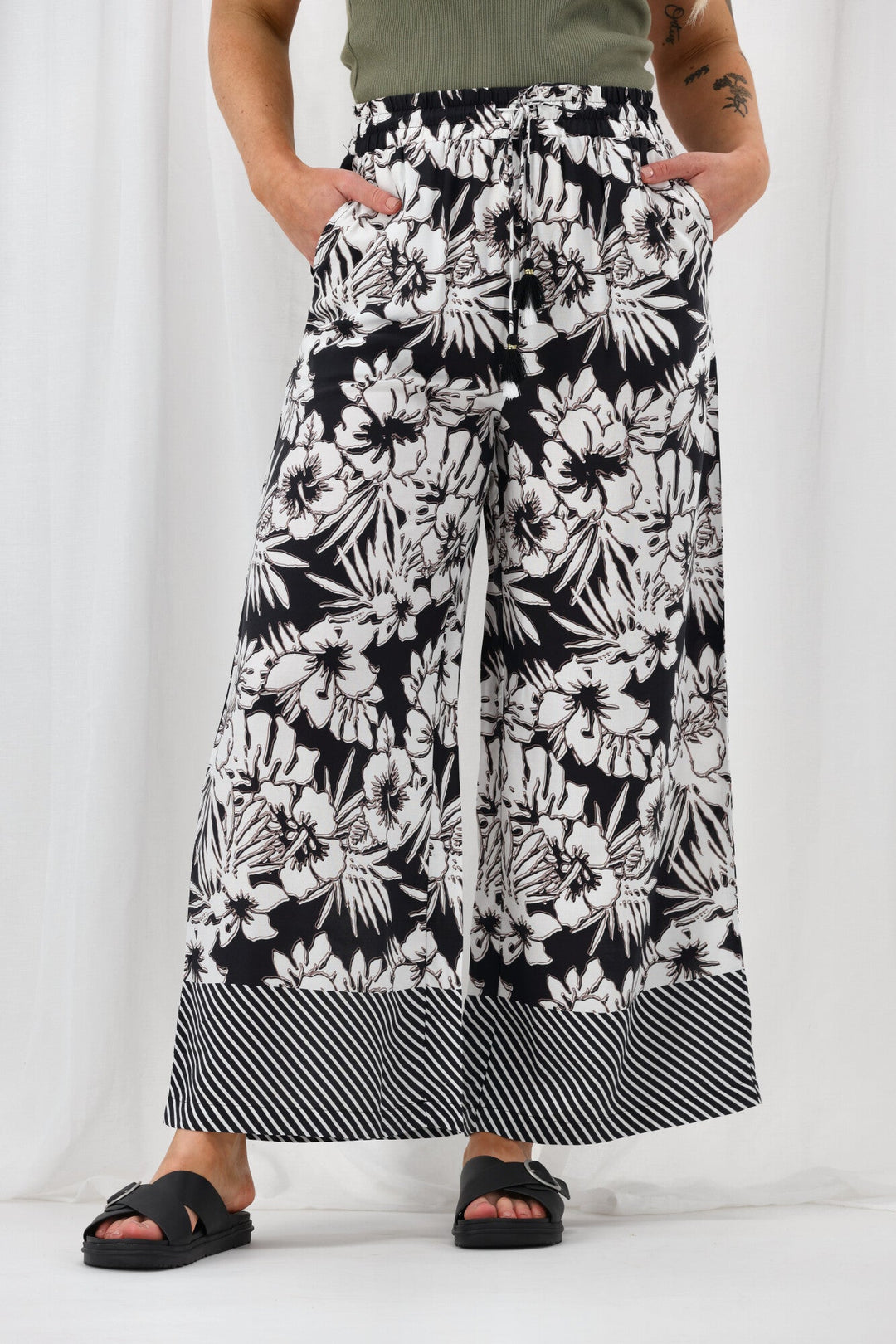 Sunday Boho Jamie Border Print Pant Black White