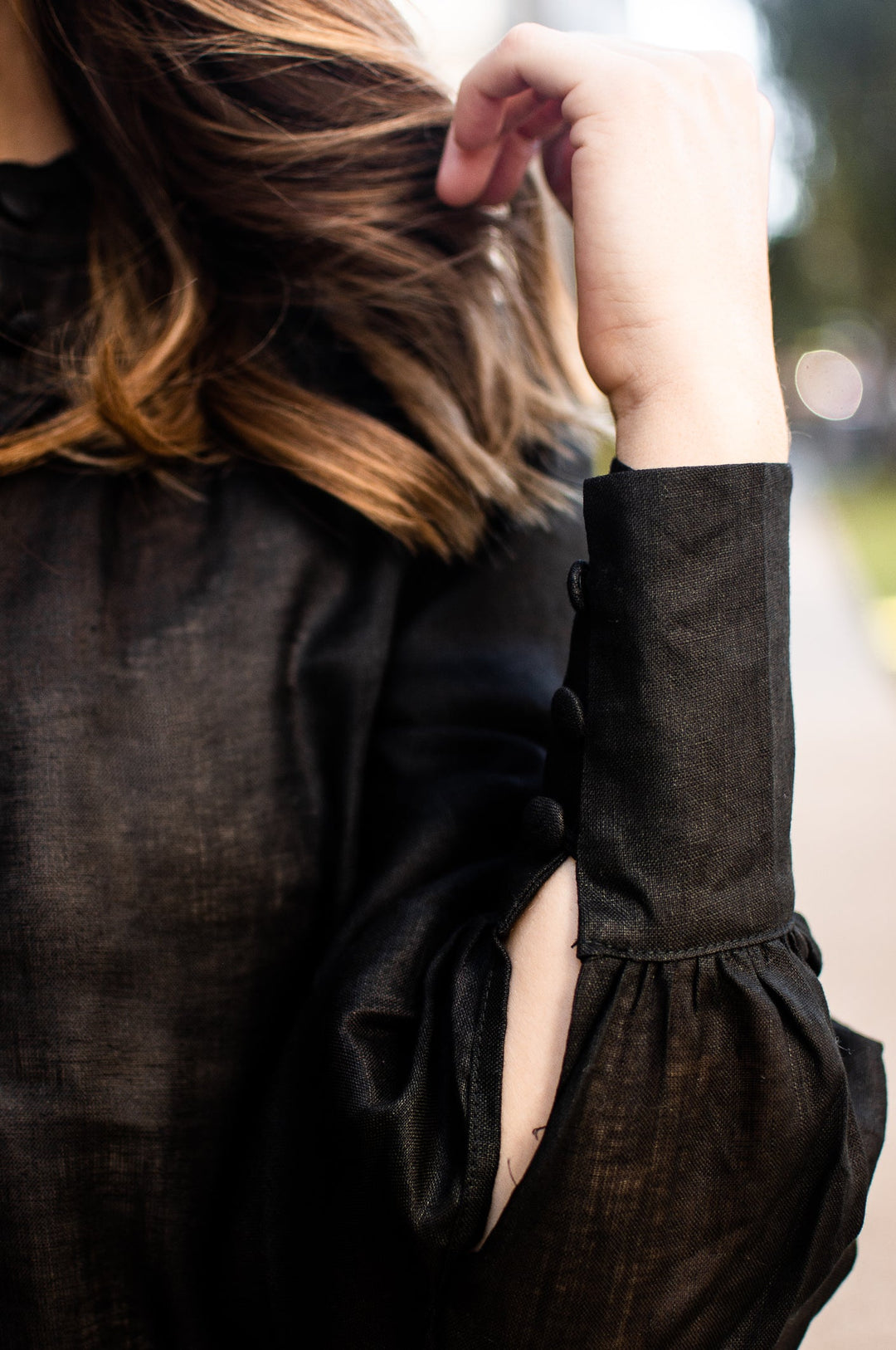 Fria Jessamine Linen Peasant Blouse Black