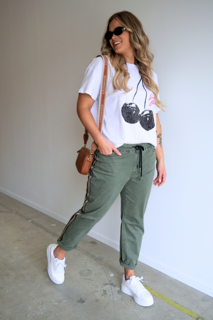 Label Raglan Jogger Khaki