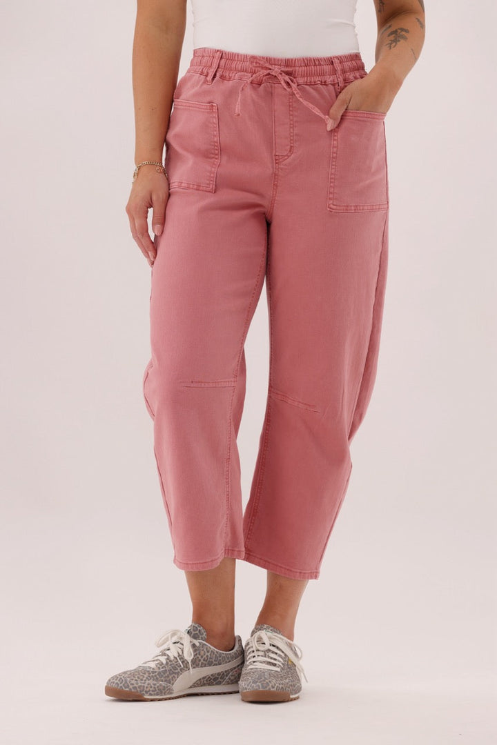 Wakee Barrel Jean Rose
