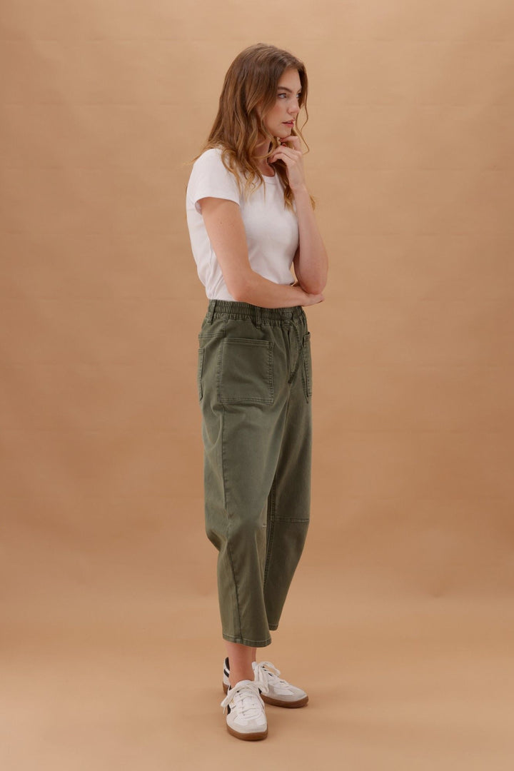 Wakee Barrel Jean Khaki
