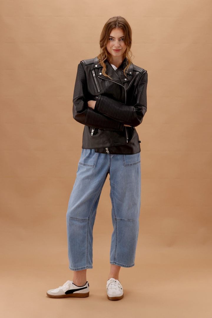 Wakee Barrel Jean Light Blue